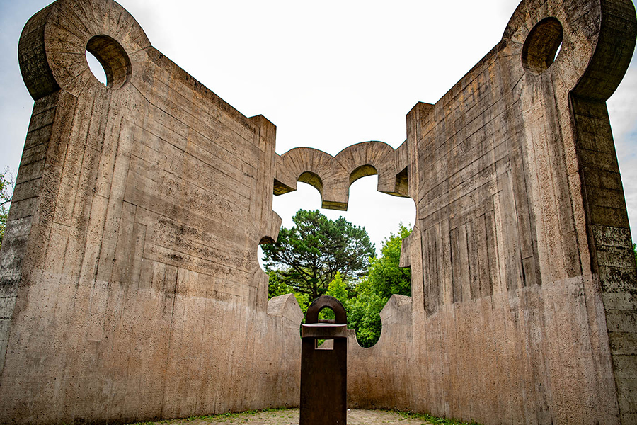 Parque de los pueblos de Europa Guernica Parque de los pueblos de Europa Guernica